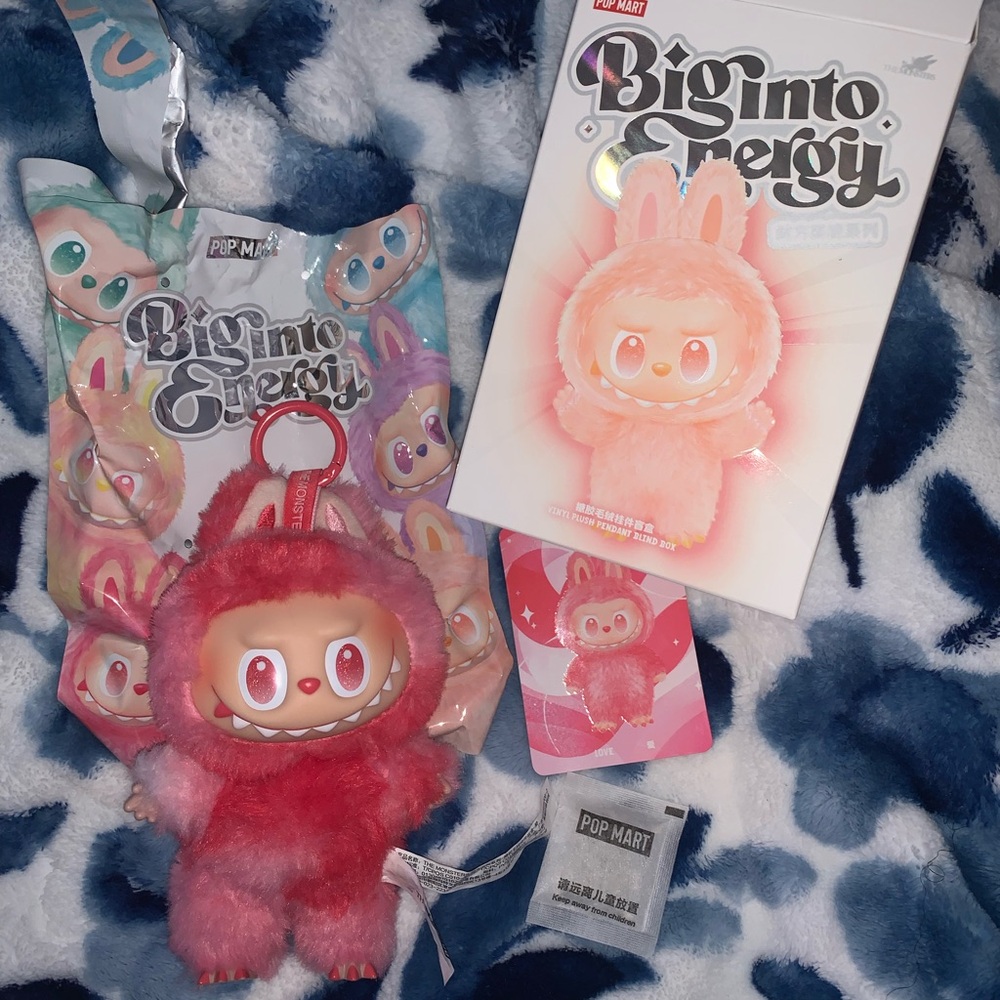 Big Into Energy Love Labubu